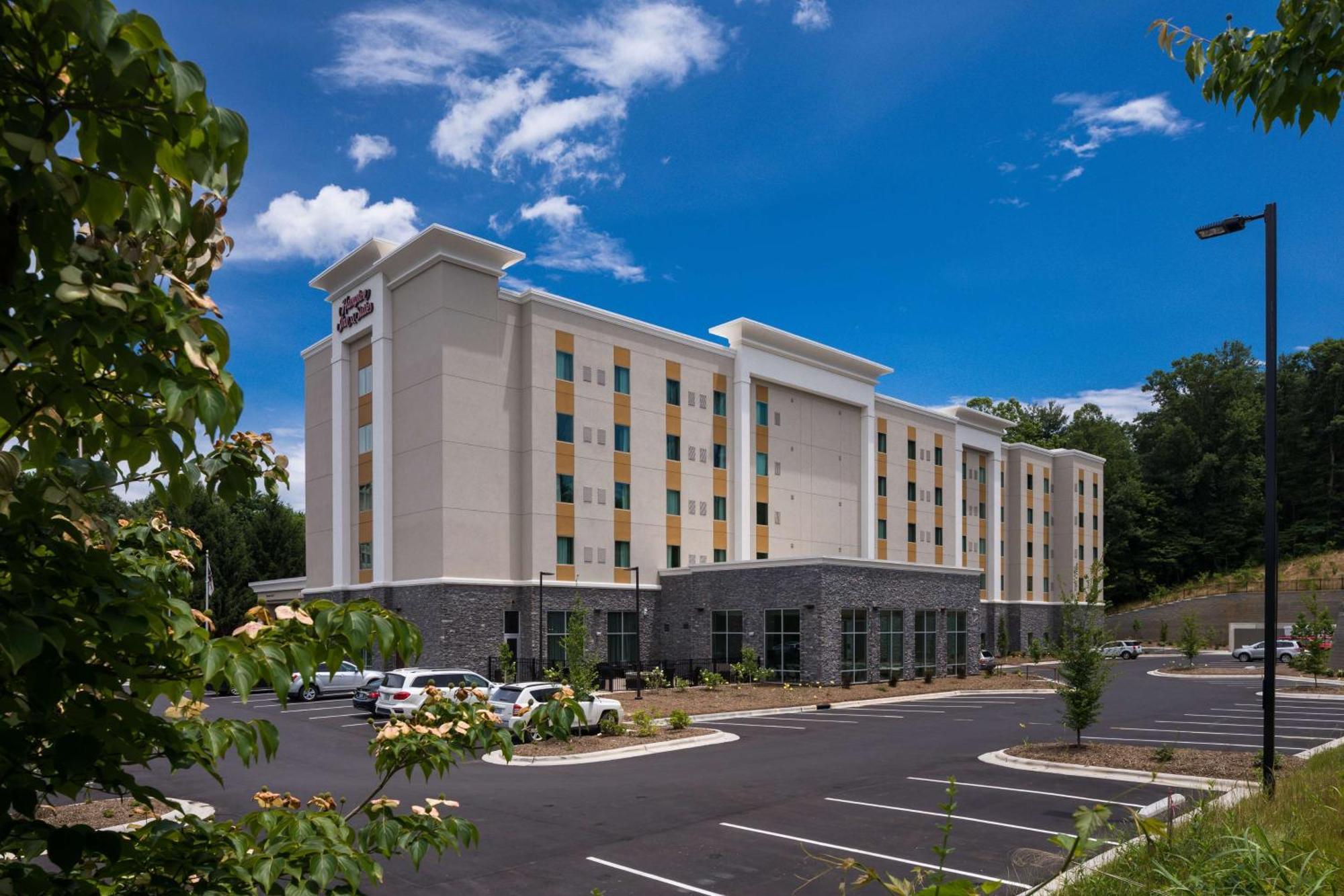 Hampton Inn & Suites-Asheville Biltmore Village, Nc Exterior photo
